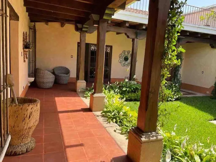 Casa Vecchia Centric Antigua Home An010 Holiday home